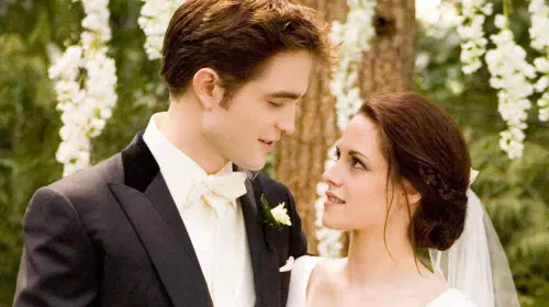 assets/twilight-saga-breaking-dawn-pt-1-edward-and-bella-s-wedding.jpeg