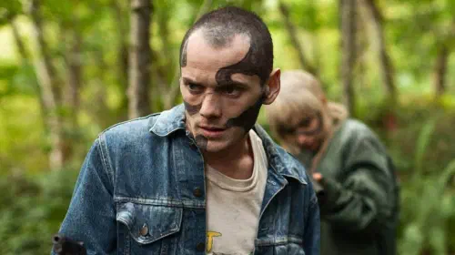 assets/anton-yelchin-in-green-room.jpeg