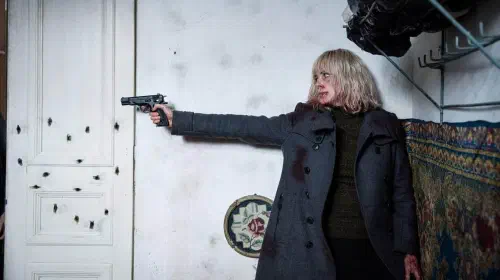 assets/charlize-theron-in-atomic-blonde-john-wick-rip-off-streaming-success-action-hulu.jpeg