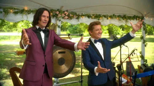 assets/keanu-reeves-and-alex-winter-in-bill-and-ted-face-the-music.jpeg