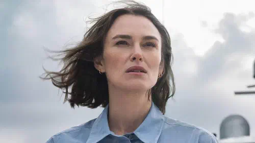 assets/keira-knightley-in-the-woman-in-cabin-10.jpeg