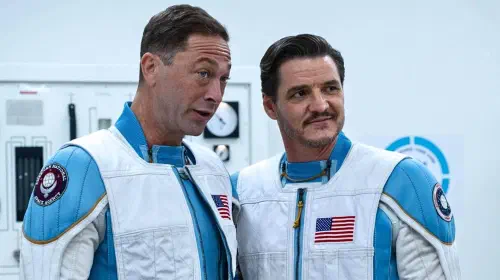 assets/ebon-moss-bachrach-and-pedro-pascal-in-fantastic-four-1.jpeg