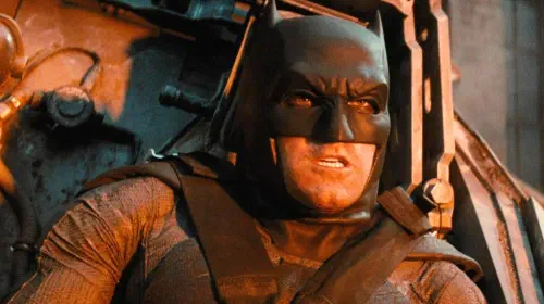 assets/ben-affleck-in-his-superhero-costume-about-to-get-attacked-by-doomsday-in-batman-v-superman.jpeg