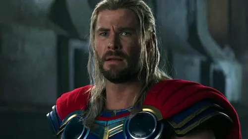 assets/chris-hemsworth-s-thor-looking-confused-in-thor-love-and-thunder.jpeg