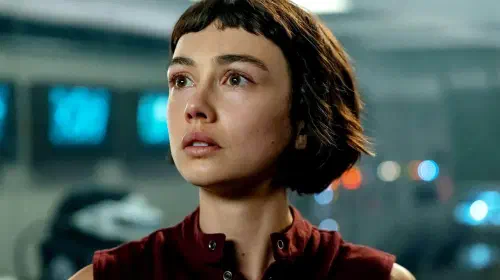 assets/wendy-looking-shocked-in-alien-earth.jpeg