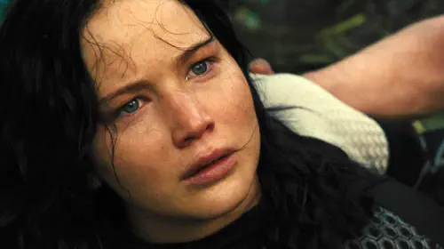 assets/jennifer-lawrence-as-katniss-everdeen-looking-shocked-in-hunger-games.jpeg