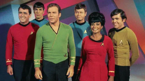 assets/the-cast-of-star-trek-the-original-series-smiling-1.jpeg