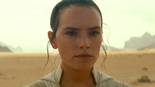 assets/daisy-ridley-in-star-wars-the-rise-of-skywalker.jpeg