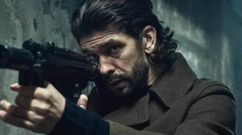 assets/ben-whishaw-in-black-doves.jpeg