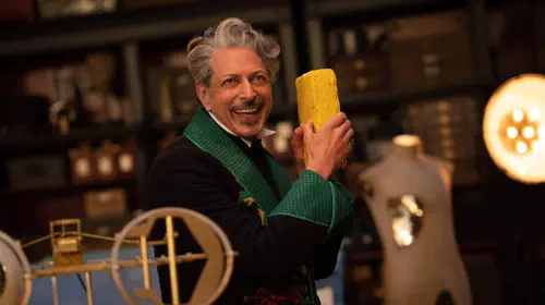 assets/jeff-goldblum-as-the-wizard-of-oz-in-wicked-for-good.jpeg