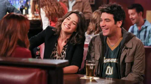 assets/how-i-met-your-mother-sitcom-leaving-streaming-netflix-december-2025.jpeg