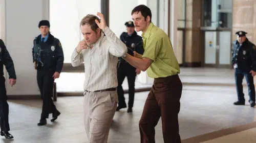 assets/dacre-montgomery-and-bill-skarsgard-in-dead-man-s-wiew.jpeg