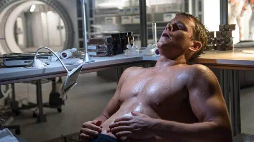 assets/matt-damon-sci-fi-the-martian-ridley-scott-streaming-peacock-december-2025.jpeg