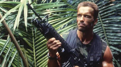 assets/arnold-schwarzenegger-in-predator-badlands-box-office-success-creed-sylvester-stallone.jpeg