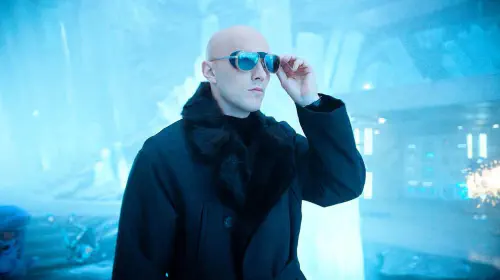 assets/lex-luthor-wears-protective-sunglasses-in-superman.jpeg