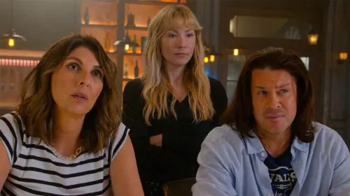 assets/parker-elliot-and-sophie-in-an-episode-of-leverage-redemption.jpeg