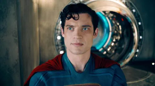 assets/david-corenswet-s-superman-with-a-half-smile-after-beating-lex-luthor-in-dc-s-superman-movie.jpeg