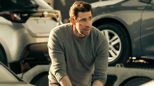 assets/john-krasinski-as-jack-ryan-moving-through-cars.jpeg