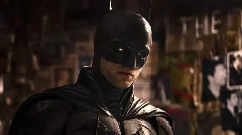 assets/robert-pattinson-as-batman-in-the-batman.jpeg