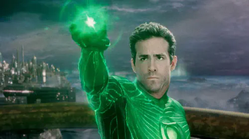 assets/ryan-reynolds-as-green-lantern-in-the-2011-movie.jpeg