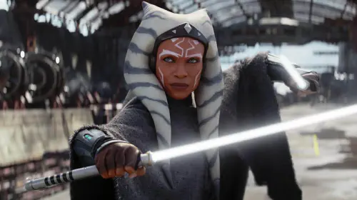 assets/ahsoka-tano-wielding-dual-lightsabers-in-ahsoka.jpeg