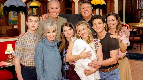 assets/the-young-sheldon-cast.jpeg