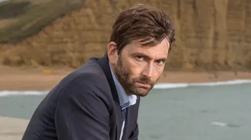 assets/david-tennant-brooding-in-broadchurch.jpeg