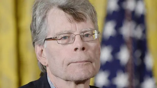 assets/stephen-king-receives-national-medal-of-arts.jpeg
