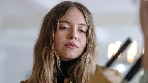 assets/sydney-sweeney-in-close-up-with-narrowed-eyes-in-the-housemaid.jpeg