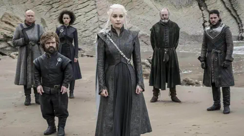 assets/daenerys-and-her-allies-stand-on-a-beach-in-game-of-thrones.jpeg