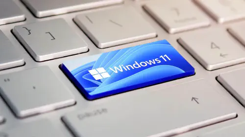 assets/Windows-11-key-on-a-white-keyboard-1.jpeg