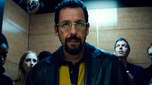 assets/adam-sandler-in-uncut-gems.jpeg