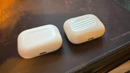 assets/Sanded-AirPods-case-1.jpeg