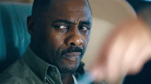 assets/hijack-idris-elba.jpeg