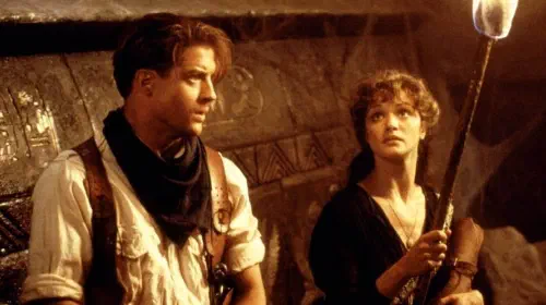 assets/brendan-fraser-and-rachel-weisz-in-the-mummy.jpeg