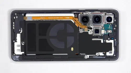 assets/Galaxy-S26-Ultra-teardown.jpeg