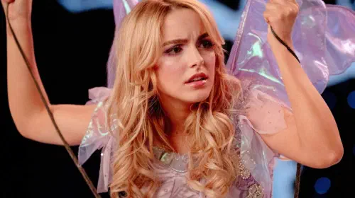 assets/mckenna-grace-looking-scared-while-suspended-in-a-fairy-costume-in-scream-7.jpeg