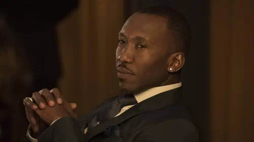 assets/mahershala-ali-s-cottonmouth-smiling-in-luke-cage.jpeg
