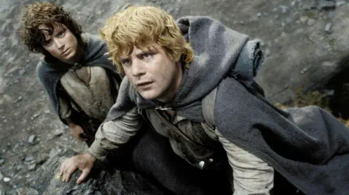 assets/frodo-and-sam-in-the-lord-of-the-rings-the-return-of-the-king.jpeg
