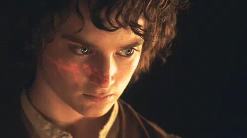 assets/elijah-wood-looking-sinister-as-frodo-in-lord-of-the-rings_-the-fellowship-of-the-ring.jpeg