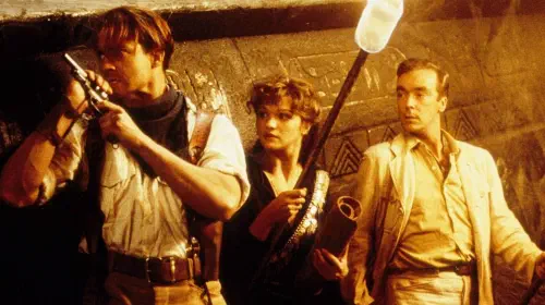 assets/brendan-frazer-rachel-weisz-and-john-hannah-standing-against-a-wall-in-a-tomb-in-the-mummy.jpeg