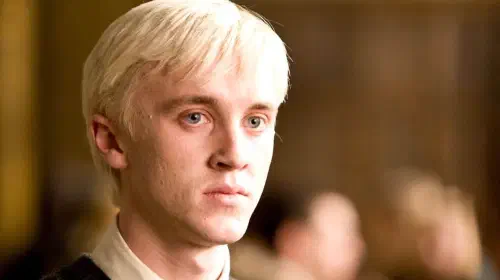 assets/draco-malfoy-in-class-at-hogwarts.jpeg