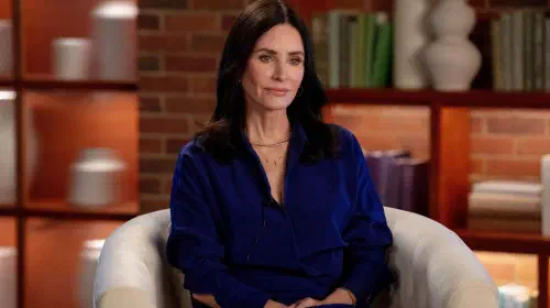 assets/courteney-cox-as-gale-weathers-in-scream-7-1.jpeg