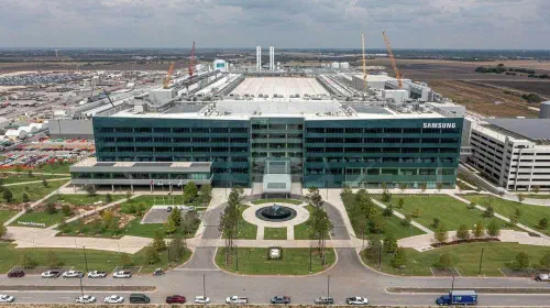 assets/Samsung-Taylor-plant-in-Texas.jpeg