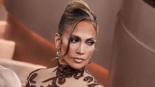 assets/jennifer-lopez-at-the-golden-globes.jpeg