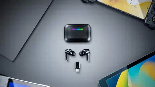 assets/Razer-Hammerhead-V3-HyperSpeed-wireless-gaming-earbuds.jpeg