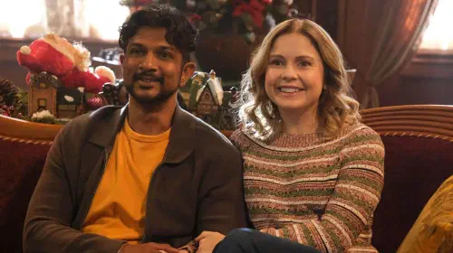 assets/utkarsh-ambudkar-and-rose-mciver-in-ghosts.jpeg