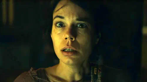 assets/laia-costa-s-larissa-looking-scared-in-a-close-up-in-lee-cronin-s-the-mummy.jpeg