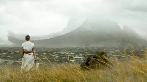 assets/star-wars-the-rise-of-skywalker.jpeg