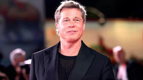 assets/brad-pitt-smiling-on-the-venice-film-festival-carpet-of-wolfs.jpeg